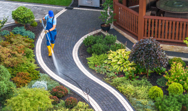 Why Choose Our Certified Pressure Washing Experts for Your Project Needs in Cherryvale, KS?